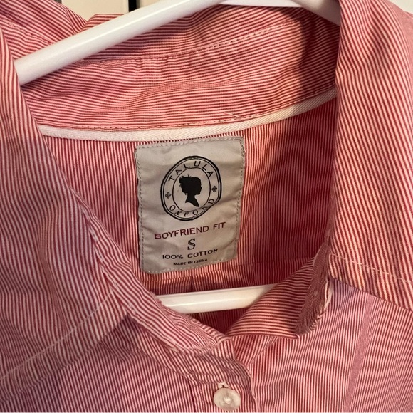 Aritzia // Talula Boyfriend Fit Red + White Oxford, Size Small - Picture 8 of 8